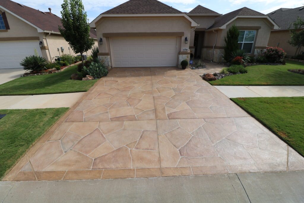 Luxury Driveway By LimeCoat DFW